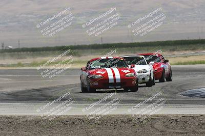 media/Jun-01-2024-CalClub SCCA (Sat) [[0aa0dc4a91]]/Group 3/Race/